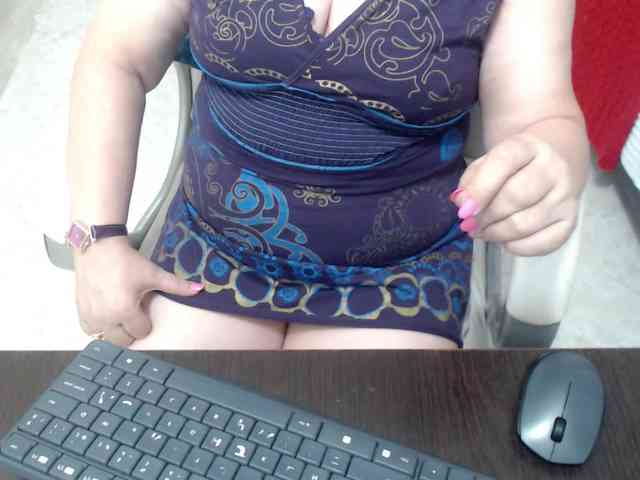leonela-68 webcam