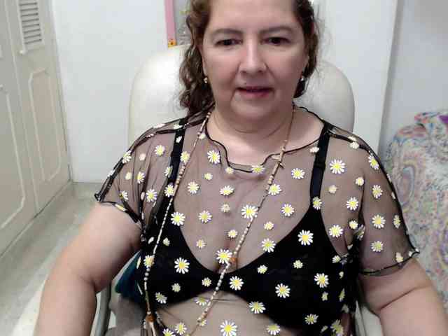 leonela-68 leonela-68
