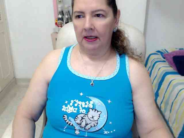 leonela-68 webcam