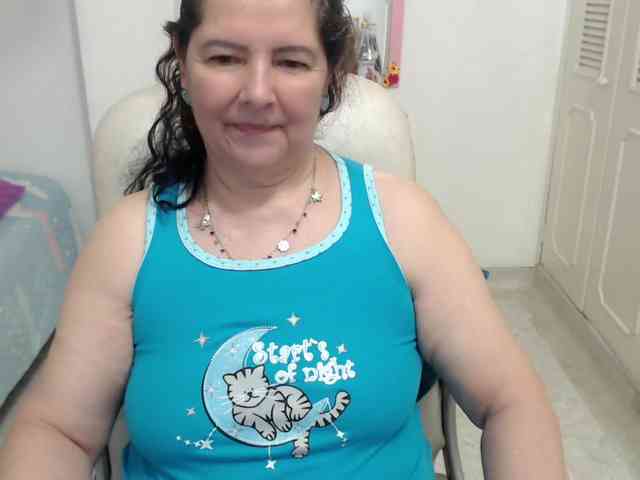 leonela-68 webcam
