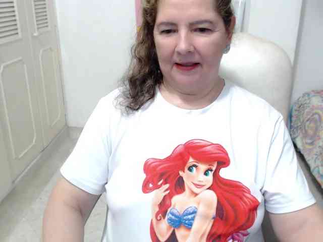 leonela-68