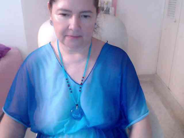 leonela-68 webcam