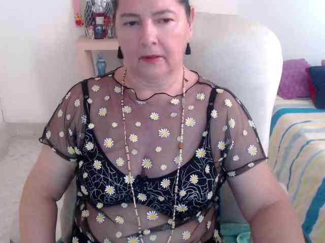leonela-68 leonela-68