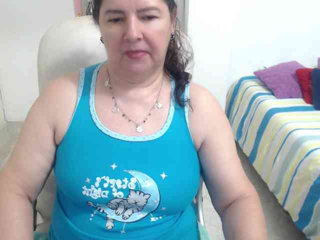 leonela-68