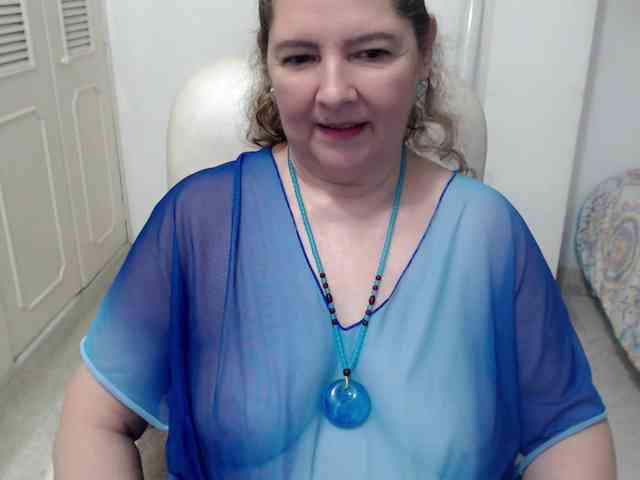leonela-68 webcam