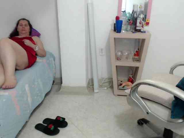 leonela-68 webcam
