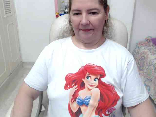 leonela-68 webcam