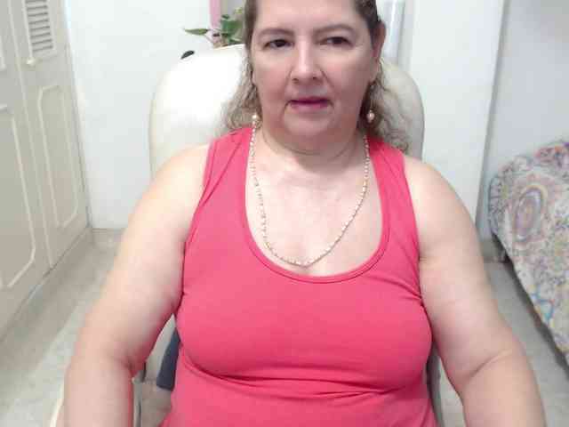 leonela-68 webcam