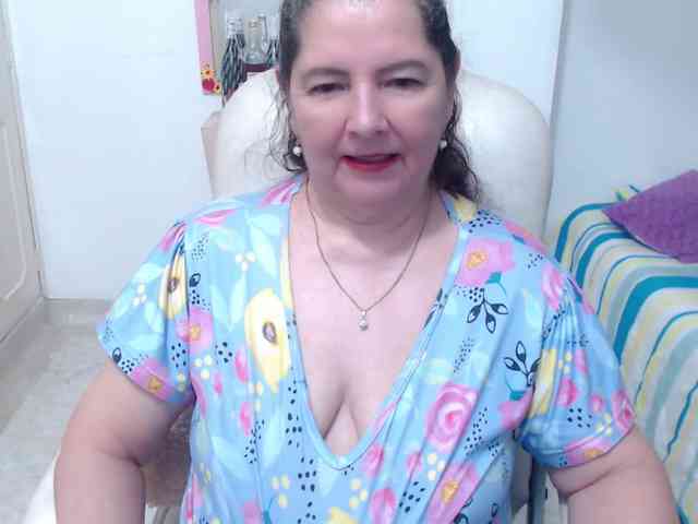 leonela-68 webcam