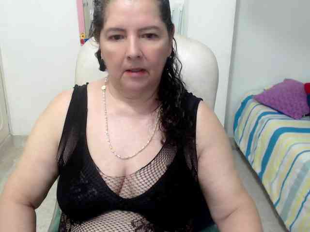 leonela-68 webcam