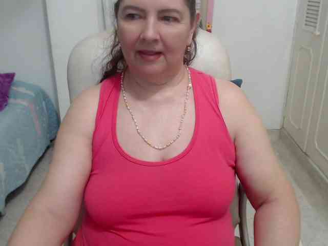 leonela-68 webcam