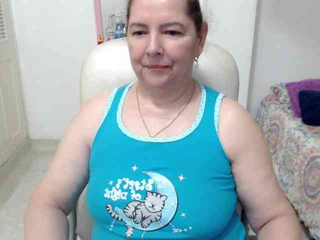 leonela-68 webcam