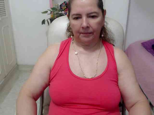 leonela-68 webcam