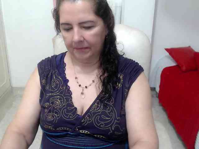leonela-68 webcam