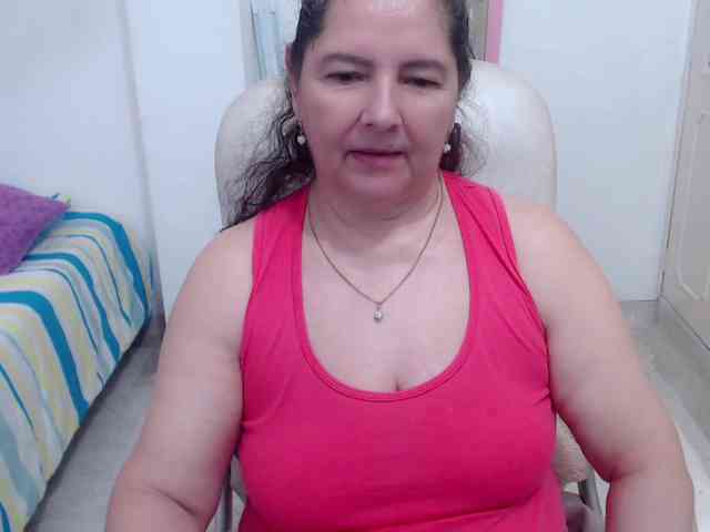 leonela-68 webcam