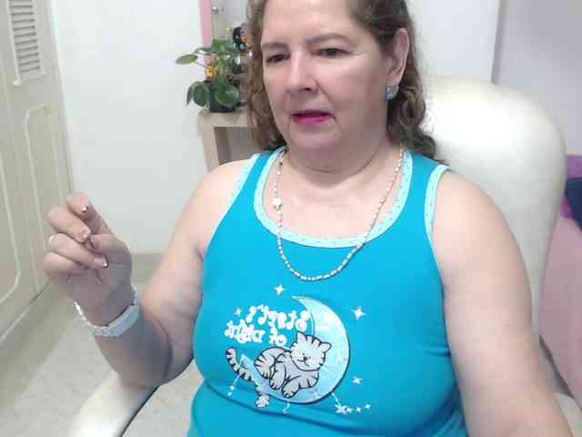 leonela-68