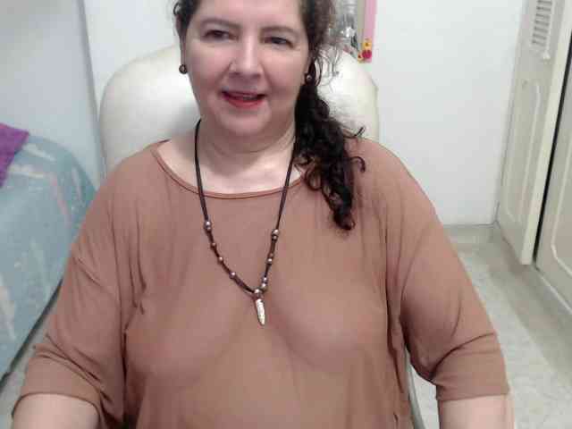 leonela-68 webcam