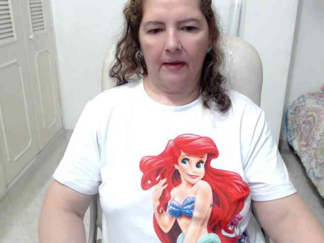 leonela-68 webcam