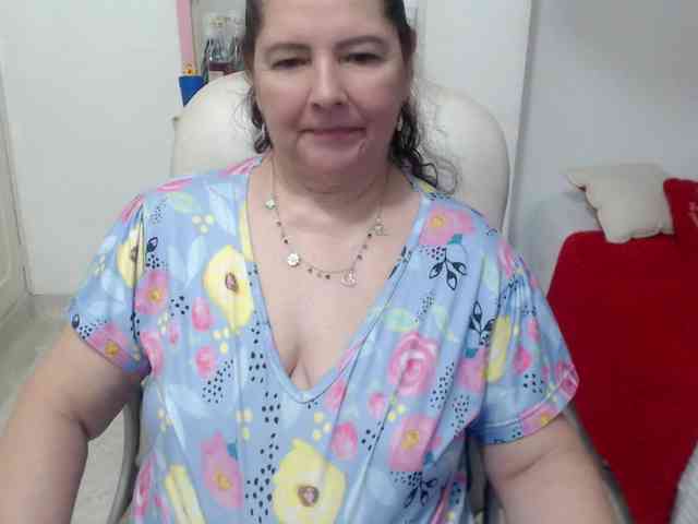 leonela-68