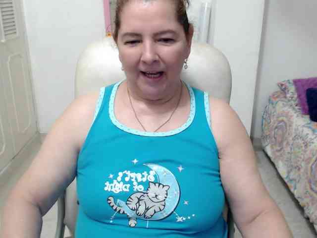 leonela-68 Live Webcam on BongaCams