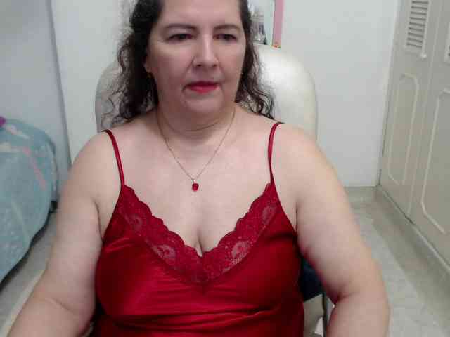 leonela-68 webcam