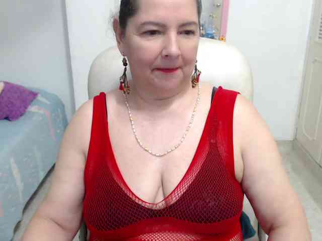 leonela-68 webcam