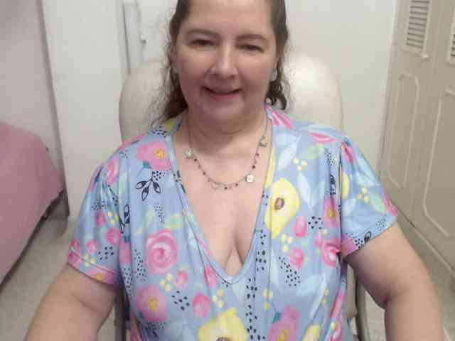 leonela-68 webcam