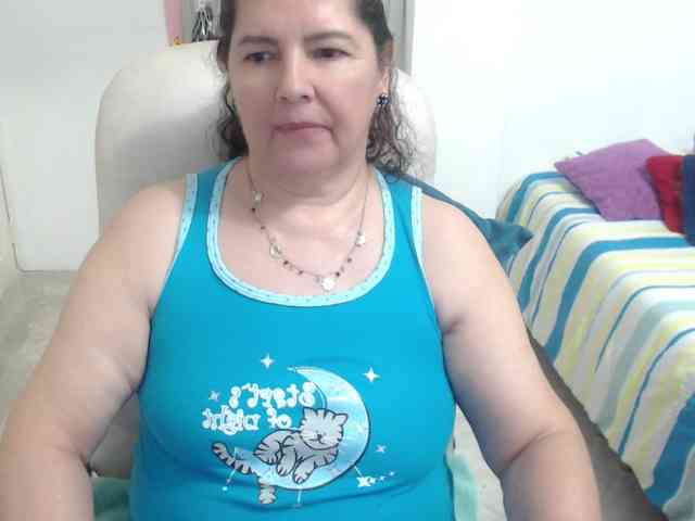 leonela-68