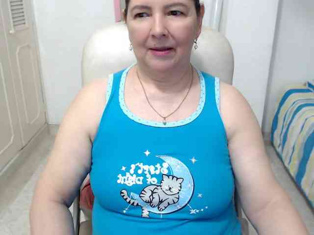 leonela-68 webcam