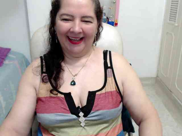 leonela-68 webcam