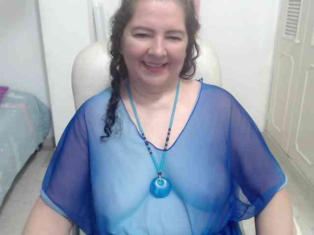 leonela-68 webcam