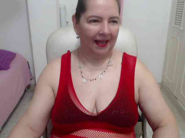 leonela-68 webcam