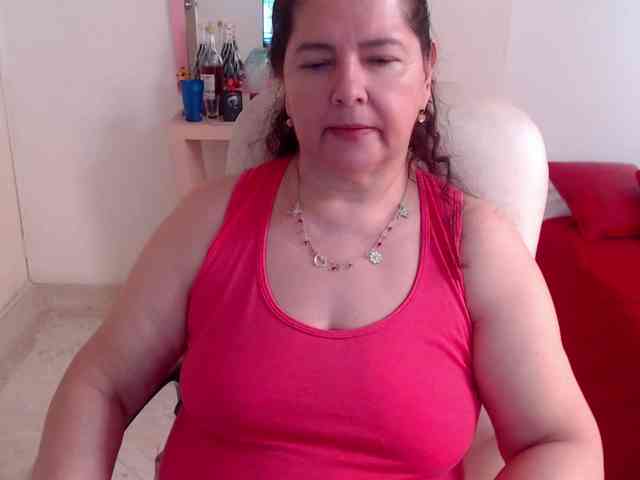 leonela-68 webcam