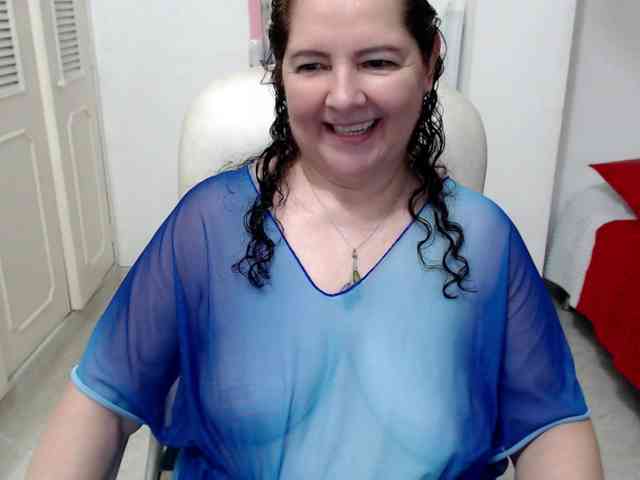 leonela-68 webcam