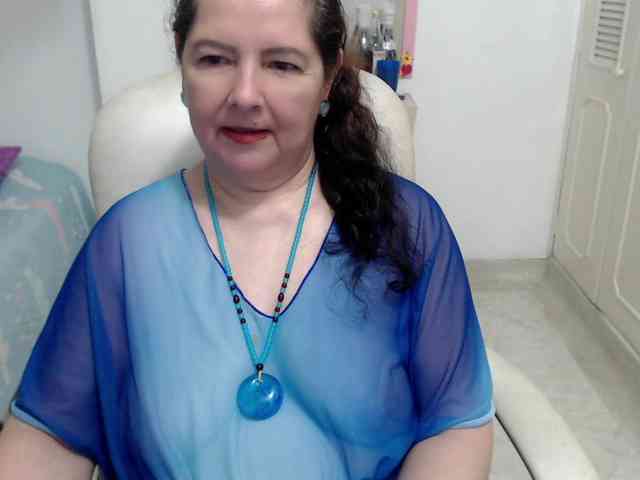 leonela-68 webcam