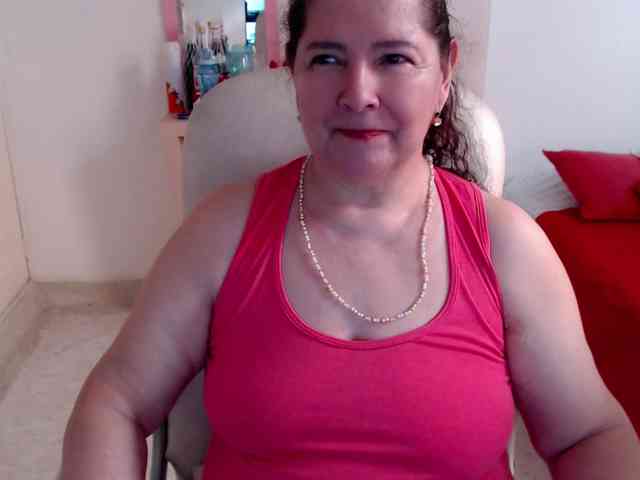 leonela-68 webcam