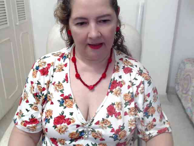 leonela-68 webcam