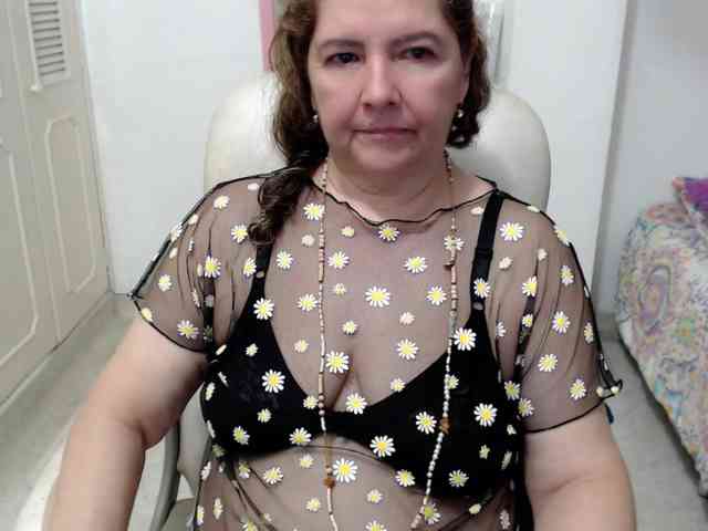 Leonela-68 - Girl 