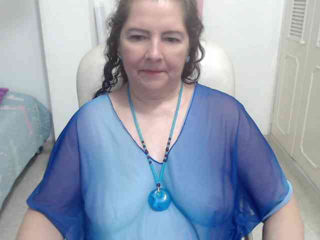 leonela-68 webcam