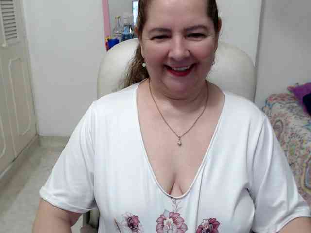 leonela-68