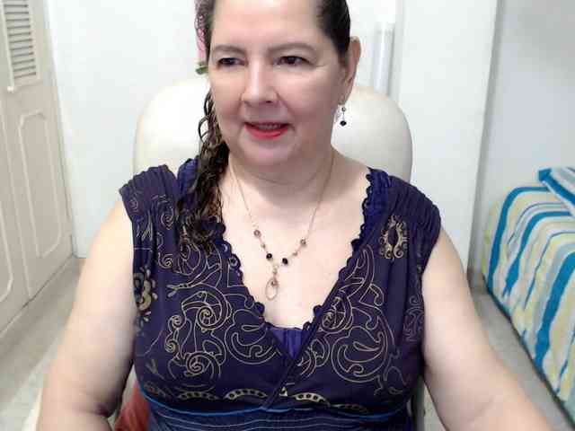 leonela-68 leonela-68