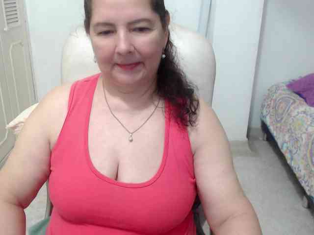 leonela-68 webcam