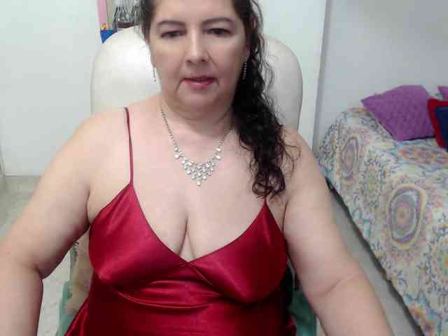 leonela-68 Live Webcam on BongaCams