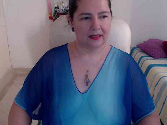 leonela-68 webcam