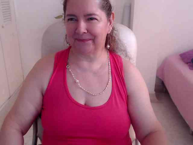 leonela-68