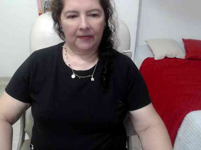leonela-68 webcam