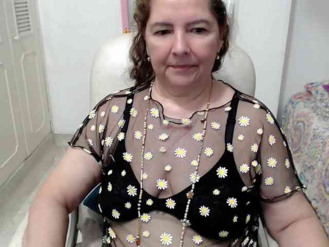 leonela-68 leonela-68