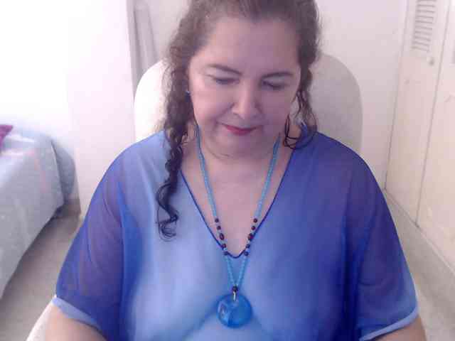 leonela-68 webcam