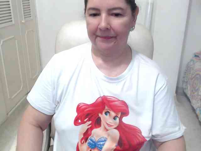 leonela-68 webcam