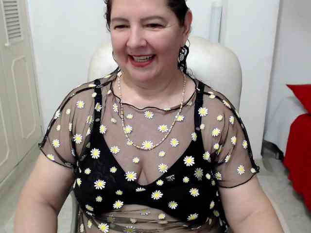 leonela-68 webcam